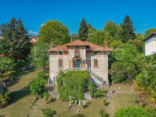 Villa singola in vendita a Besozzo via Premunera, 1