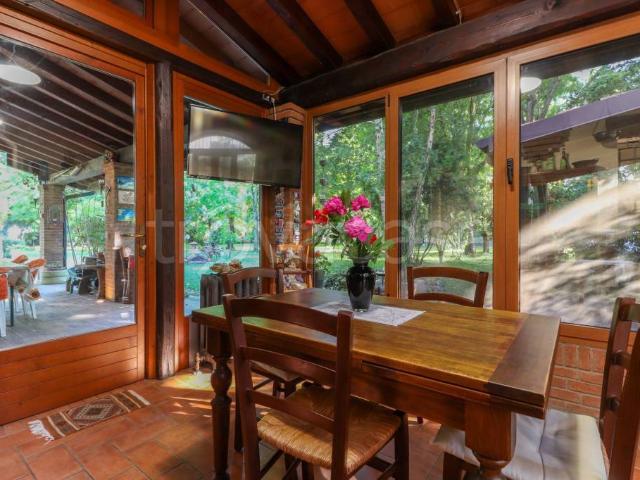 Villa singola in vendita a Bondeno via Argine Diversivo, 79