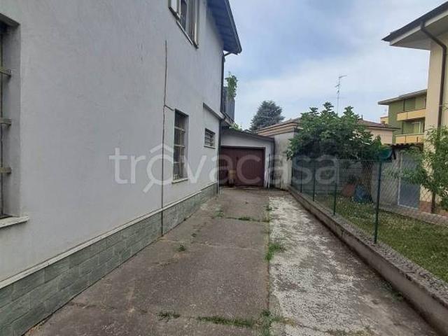 Villa singola in vendita a Borgonovo Val Tidone