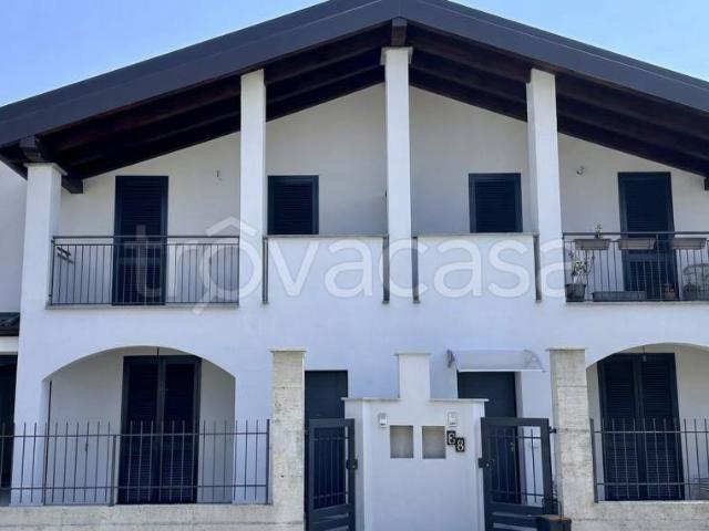 Villa singola in vendita a Borgolavezzaro