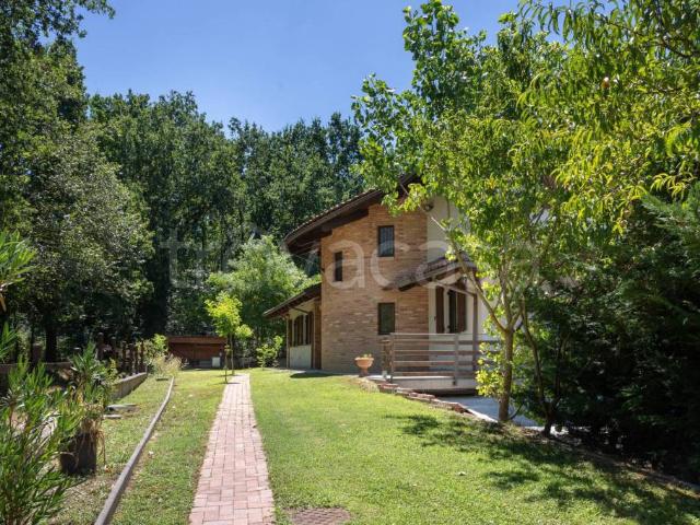 Villa singola in vendita a Bra via Don Pennazio