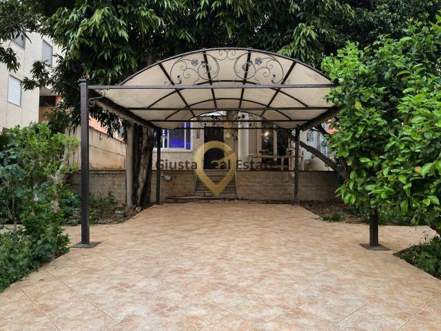 Villa singola in vendita a Brindisi, Zona Sciaia Materdomini