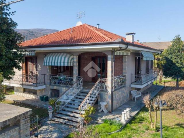 Villa singola in vendita a Busca