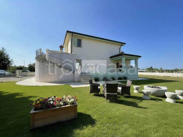 Villa singola in vendita a Camaiore via Ciampino, 44, Capezzano Pianore