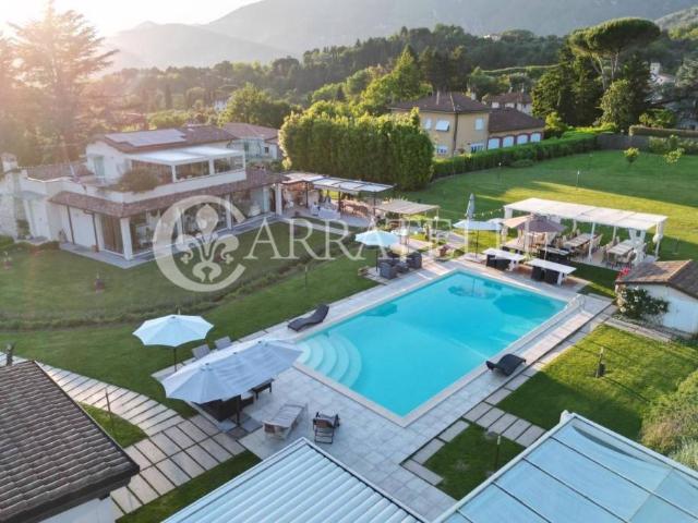 Villa singola in vendita a Camaiore via Gattarella, 164