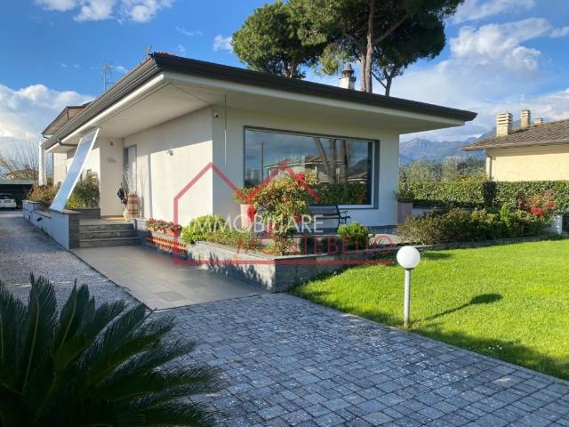 Villa singola in vendita a Camaiore, Capezzano Pianore
