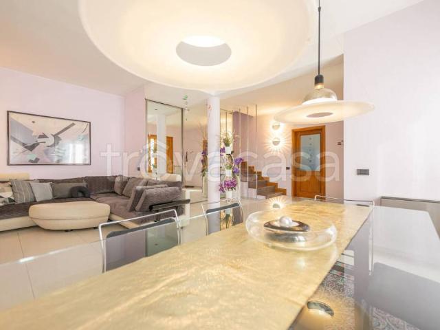 Villa singola in vendita a Campagna Lupia