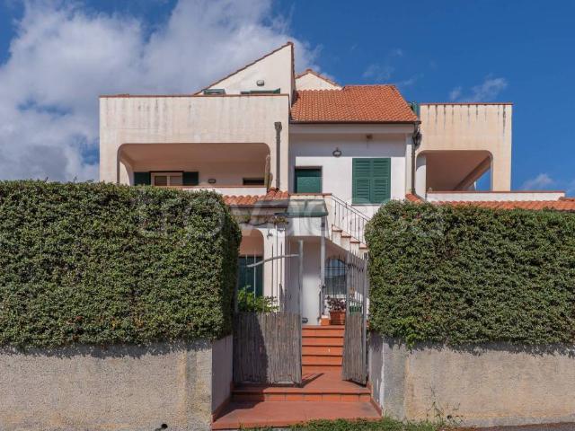 Villa singola in vendita a Campochiesa, Albenga