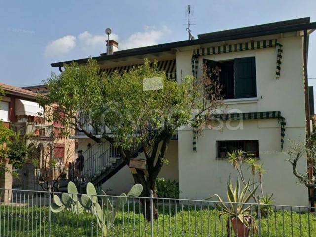 Villa singola in vendita a Campolongo Maggiore via Roma, 30