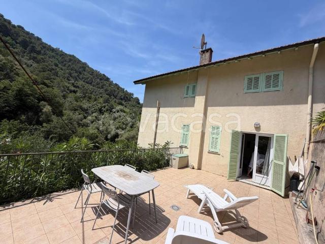 Villa singola in vendita a Camporosso