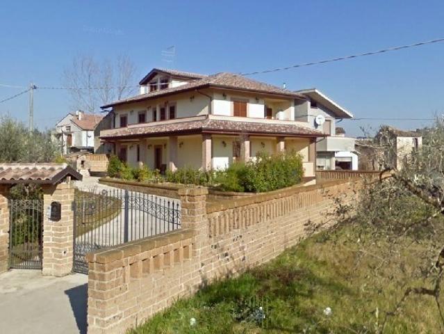 Villa singola in vendita a Campli