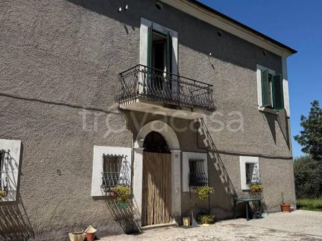 Villa singola in vendita a Canosa Sannita via delle Piane