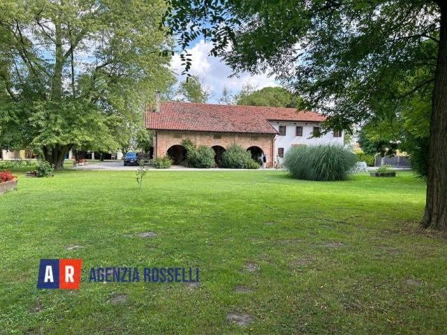 Villa singola in vendita a Caorle via Traghetto