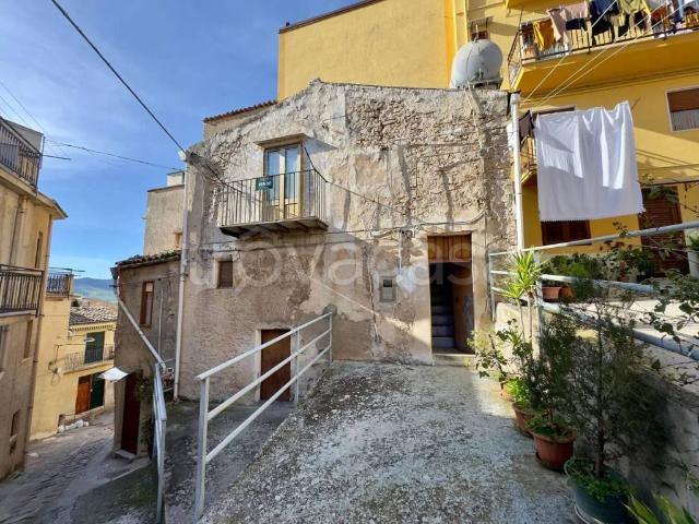 Villa singola in vendita a Caccamo via Cristoforo Colombo