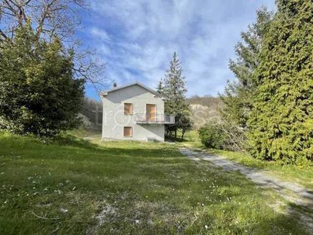 Villa singola in vendita a Cairo Montenotte strada Ville No Number
