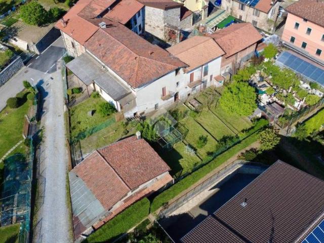 Villa singola in vendita a Calusco d'Adda via Santa Croce, 9