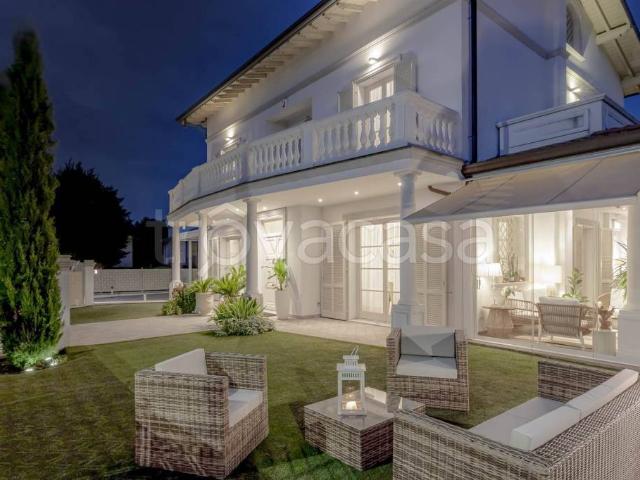 Villa singola in vendita a Capalle, Campi Bisenzio