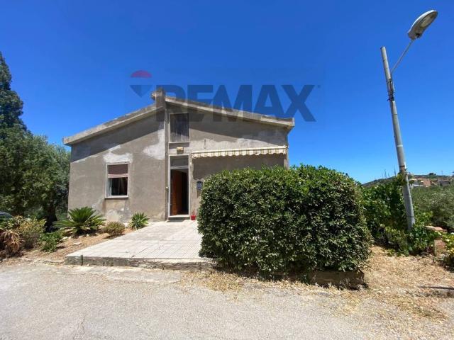 Villa singola in vendita a Capo d'Orlando