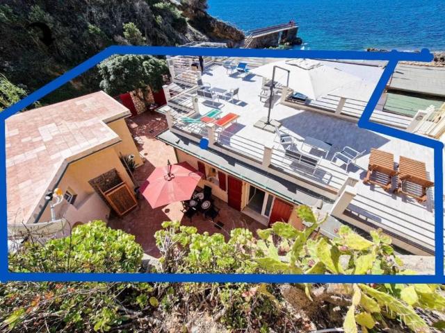 Villa singola in vendita a Capoliveri via Stecchi