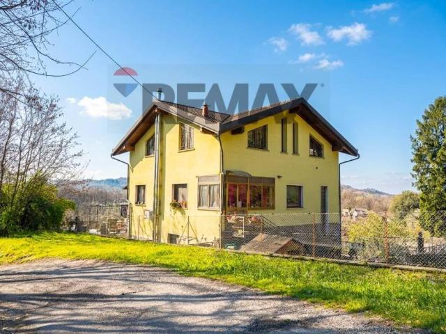 Villa singola in vendita a Caravate via Cavour, 5
