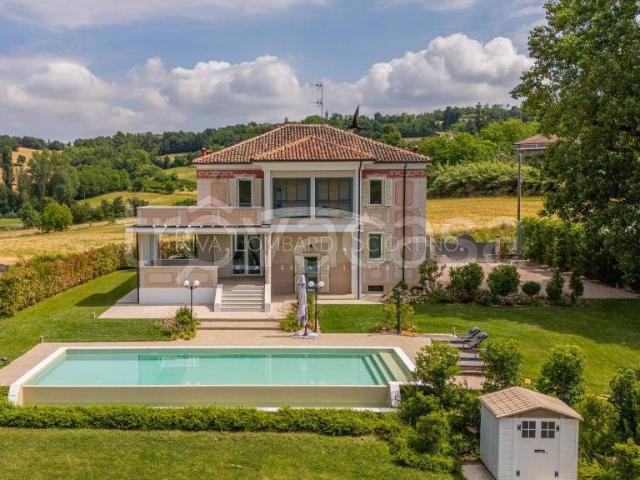 Villa singola in vendita a Carezzano