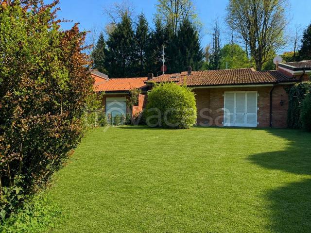 Villa singola in vendita a Carimate