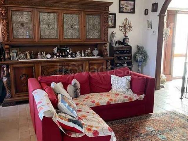 Villa singola in vendita a Carrara