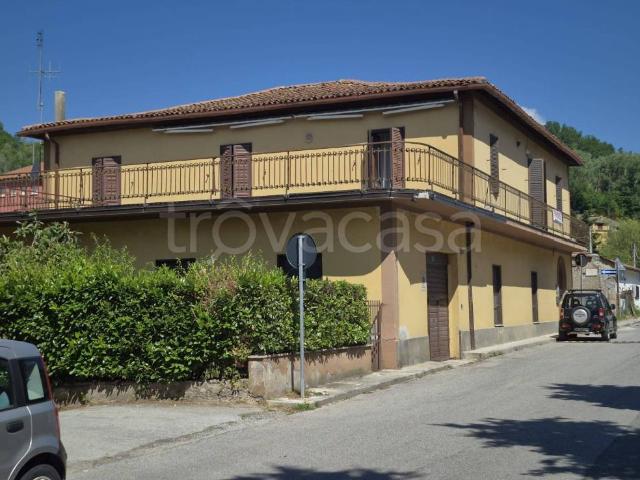 Villa singola in vendita a Carsoli via Aquila, 100