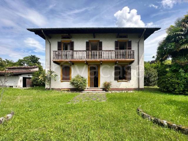 Villa singola in vendita a Castelveccana via Monfalcone, 8, Castello
