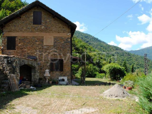 Villa singola in vendita a Castel Vittorio via Martiri di Gordale