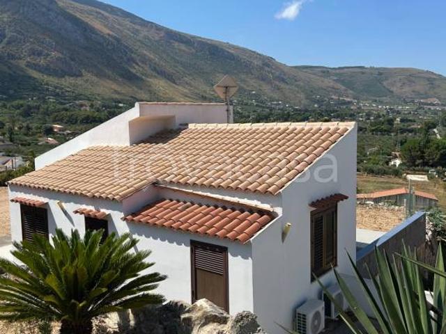 Villa singola in vendita a Castellammare del Golfo