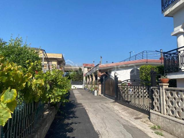 Villa singola in vendita a Castellammare di Stabia via Pozzillo