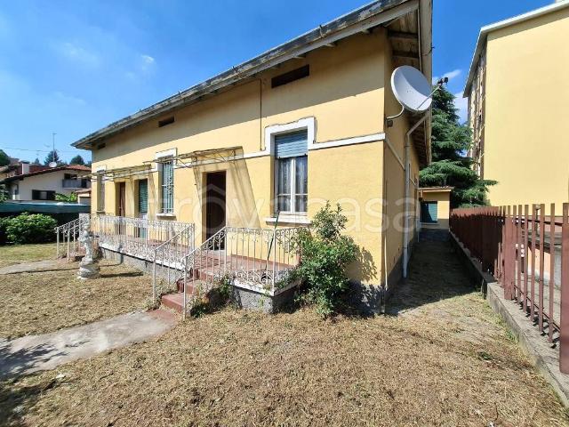 Villa singola in vendita a Castellanza viale Lombardia, 57