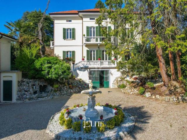 Villa singola in vendita a Castelletto sopra Ticino