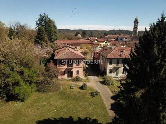 Villa singola in vendita a Castelletto sopra Ticino
