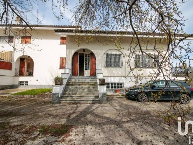 Villa singola in vendita a Castiglione Torinese via lunga