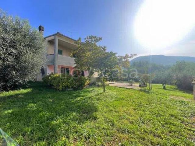 Villa singola in vendita a Castro dei Volsci