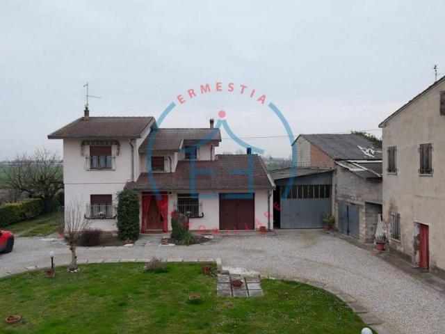 Villa singola in vendita a Casale di Scodosia via Ussuolo