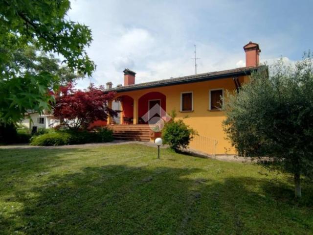 Villa singola in vendita a Casale sul Sile via Monte Civetta