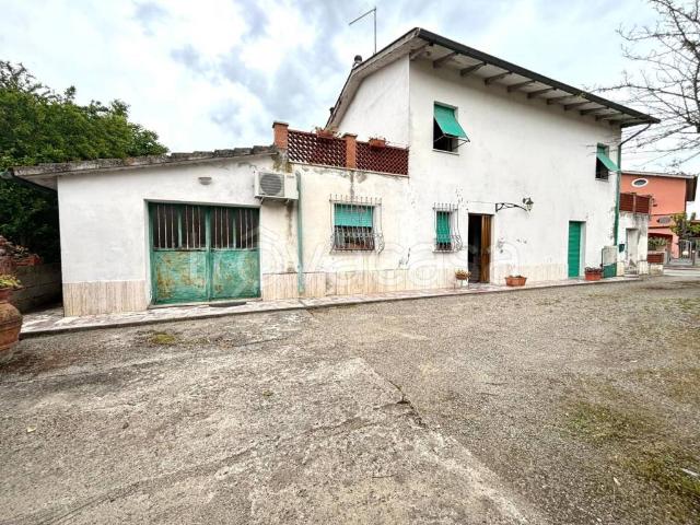 Villa singola in vendita a Casciana Terme Lari via Domenico Scarlatti