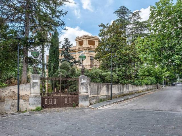 Villa singola in vendita a Caserta via Vaccheria, San Leucio Briano