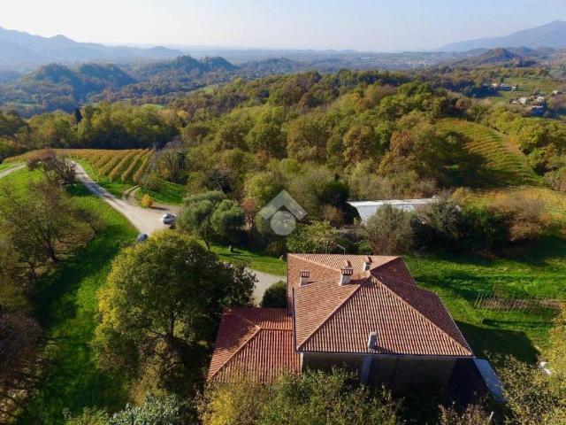 Villa singola in vendita a Cavaso del Tomba via Ospedale, 15, Caniezza
