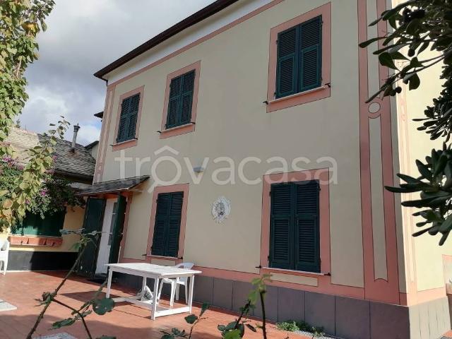 Villa singola in vendita a Cavi, Lavagna
