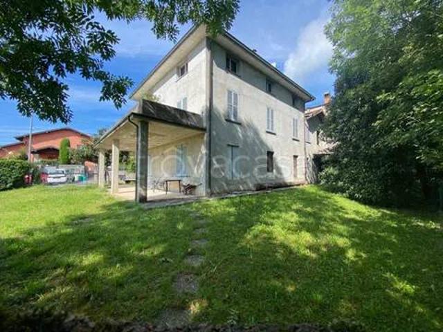 Villa singola in vendita a Cenate Sopra, Casco
