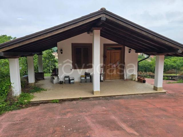 Villa singola in vendita a Ceccano via Armando Diaz