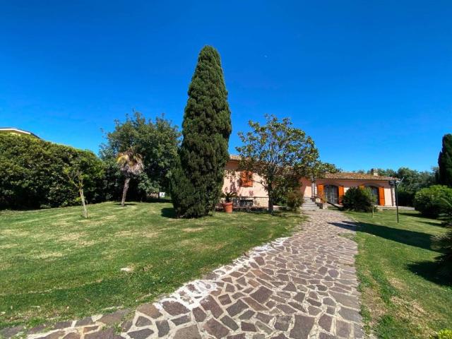 Villa singola in vendita a Cerveteri