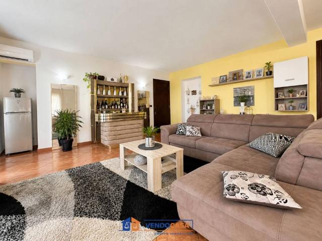 Villa singola in vendita a Ceresole Alba