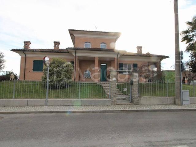 Villa singola in vendita a Cherasco via Conti Petitti, Roreto