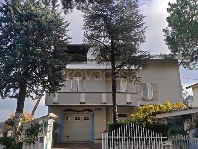 Villa singola in vendita a Cingoli via San Giuseppe