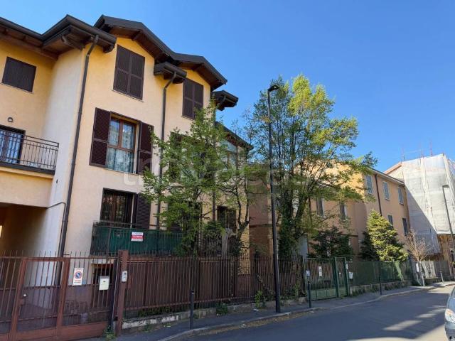 Villa singola in vendita a Cinisello Balsamo, Centro Piazza Gramsci